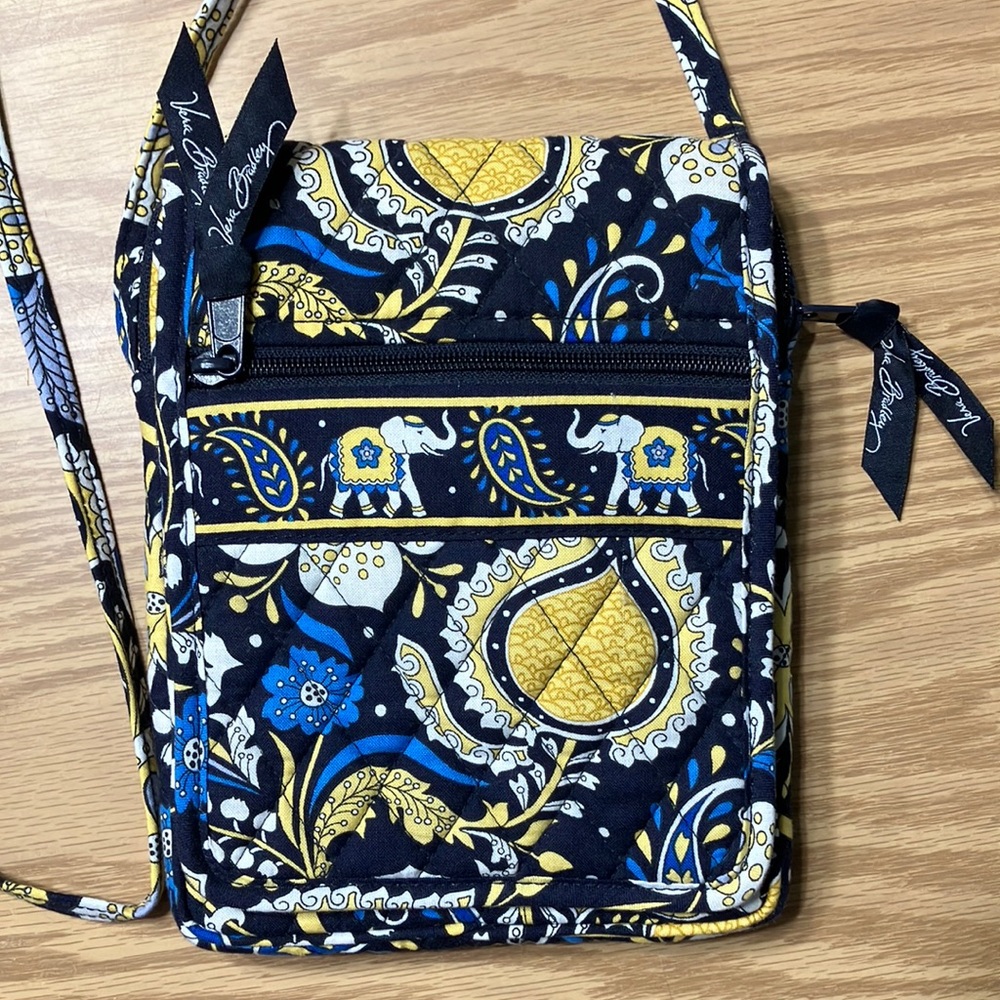 Vera Bradley crossbody bag